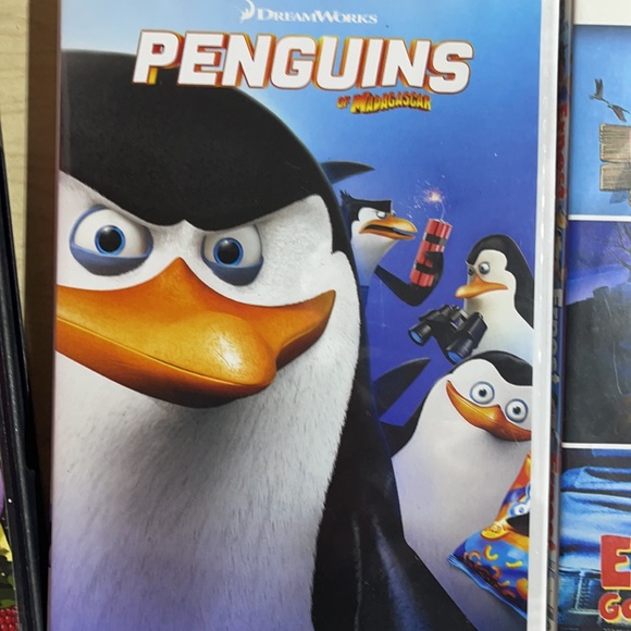 Happy Kids Collection 15x kids movies meaning 22ish hours of some quite time - Picture 7 of 9